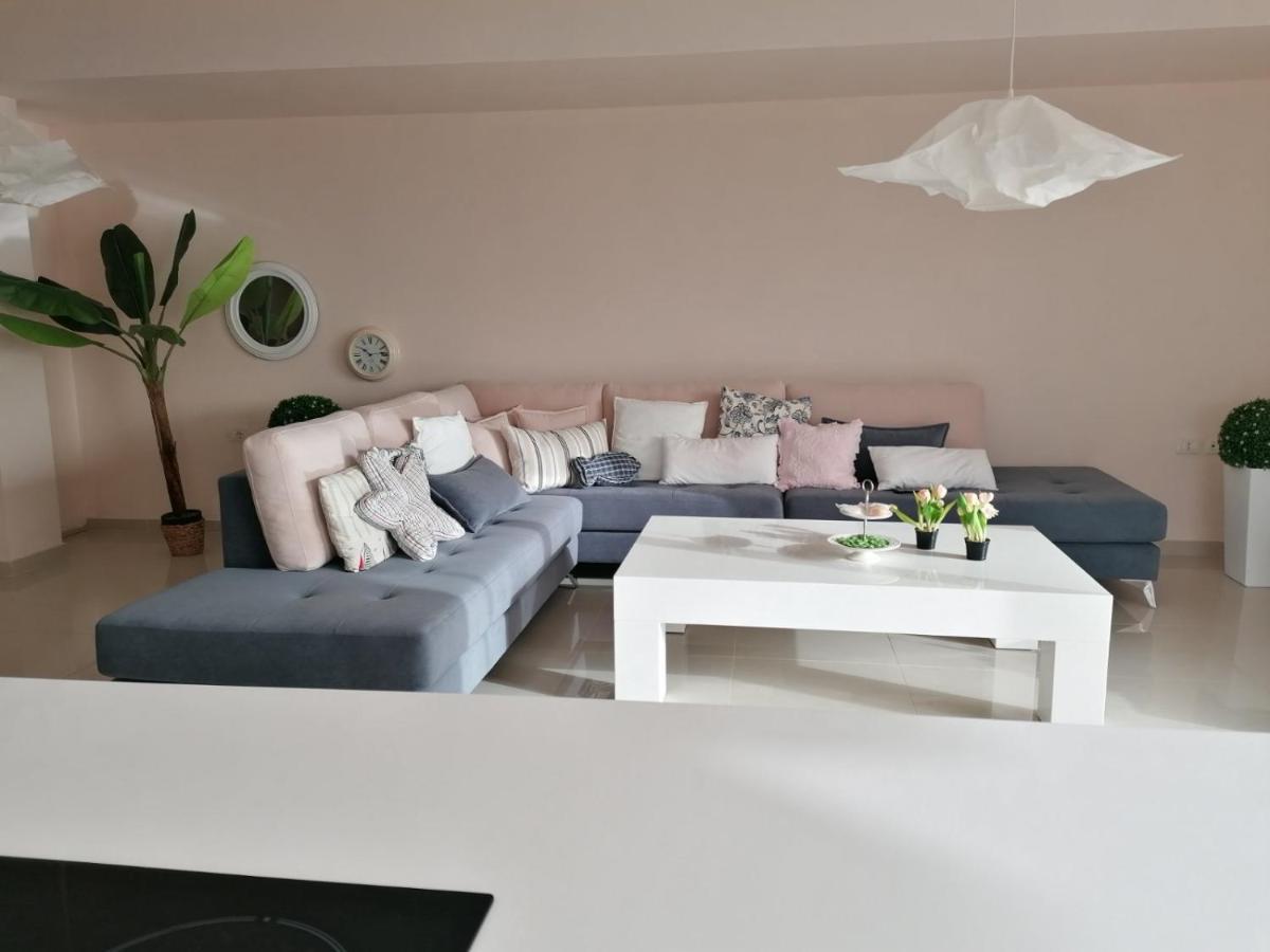 Marianna'S Luxury Apartment Σαράντα Εξωτερικό φωτογραφία