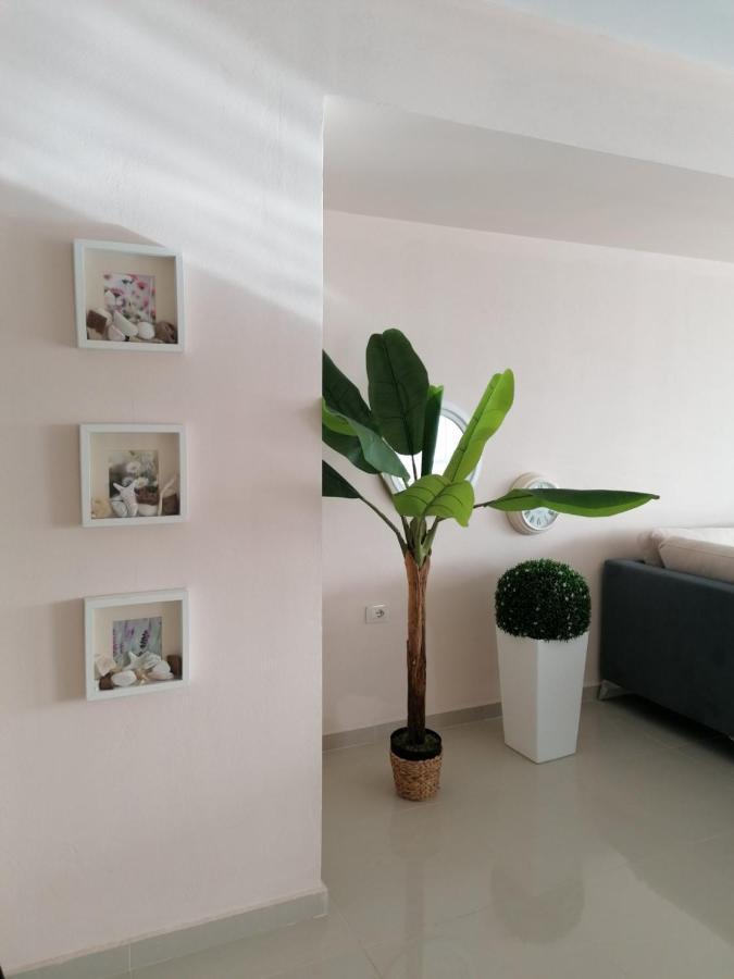 Marianna'S Luxury Apartment Σαράντα Εξωτερικό φωτογραφία